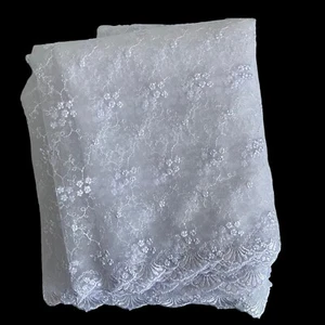 Floral Embroidered Tulle Lace Sheer Fabric Bridal White Scalloped Edge 71.5 x 50 - Picture 1 of 4