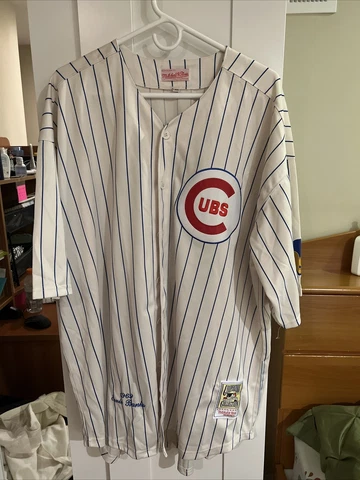 Mitchell & Ness Cooperstown Collection 1969 Cubs Ernie Banks Jersey - Mens XXL Cover