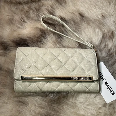 Muñequera triple pliegue Steve Madden Chequera nueva con etiquetas - avena acolchada Foto 1 de 4