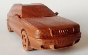 Audi RS2 Avant - 1:16 Modello in Scala di Auto in Legno Replica da Collezione - Foto 1 di 9