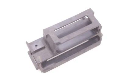 09-12 KAWASAKI NINJA ZX6R OEM ECU SOPORTE SOPORTE GOMA Foto 1 de 4