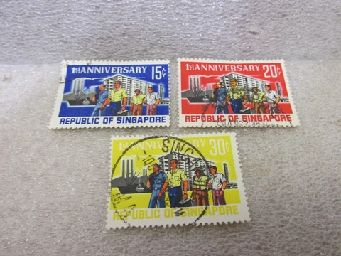 SINGAPORE COMPLETE STAMP SET SCOTT #73-75 Cover