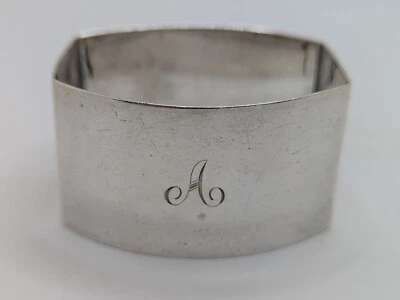 复古英国纯银餐巾戒指 "A" 初始雕刻,日期为 1945 年 — 第 1/4 张图片