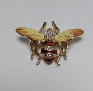 Broche prendedor vintage esmaltado tono dorado abeja insecto 1 1/2" con amarillo marrón sin firmar - Imagen 1 de 2