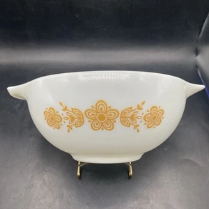 Pyrex 443 Butterfly Gold 2.5 QT Cinderella Mixing Bowl - Picture 1 of 10