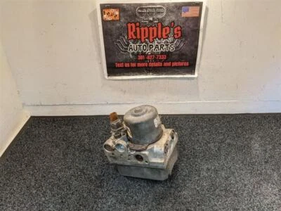 05 06 07 CADILLAC CTS ANTI-LOCK BRAKE PART 10368405 - Image 1 of 4