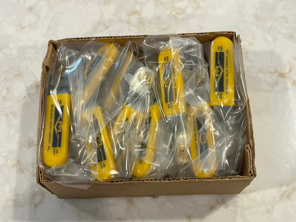 (Box 10) 3/8" Sweat Brass Ball Valves, Standard Port, 400WOG 150WSP MADE IN USA - Image 1 of 4