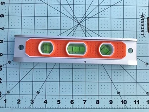 Klein Tools 935R Aluminium Torpedo Wasserwaage Seltene Erden Magnet, 9 Zoll. Neu ohne Verpackung - Bild 1 von 7