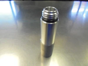 TUBO DE LLENADO DE ACEITE GENERADOR PREDATOR 6500 **HECHO EN EE. UU.** - Imagen 1 de 3