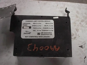 95 96 97 JAGUAR XJ6 CHASSIS ECM CONDITION INDICATOR RH REAR TRUNK - Picture 1 of 6