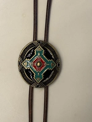 Corbata estilo vintage Western Bolo tono bronce esmalte cruz diseño suroeste nueva Foto 1 de 4