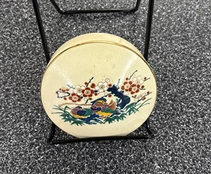 SATSUMA Japan Vintage Duck And Flower Porcelain Trinket Vanity Box With Lid - Picture 1 of 11