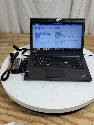 Portátil Lenovo ThinkPad T440 20B6005RUS Intel Core I5-4300U 4 GB 500 GB VER NOTAS Foto 1 de 4