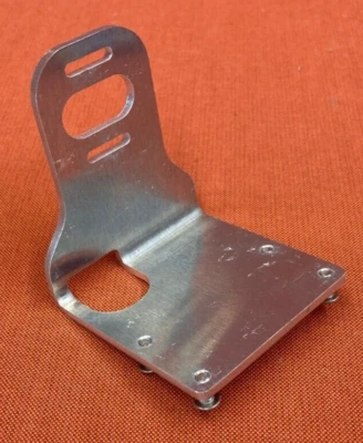 Traxxas TMAXX t-maxx 1.5/2.5/3.3 electric Conversion Tall Mount for 550 Motor - Image 1 of 4