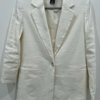 Blazer DKNY cremoso/branco novo com etiquetas tamanho 4 - Imagem 1 de 4