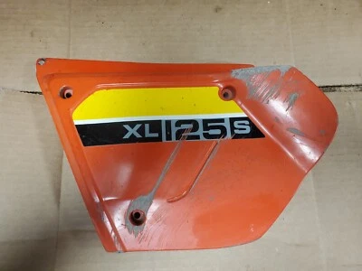 Cubierta lateral izquierda Honda XL125 S OEM Foto 1 de 4