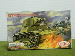 1/72 SCALE WWII RUSSIAN TANK OT-133 FLAME THROWER PLASTIC MODEL - Picture 1 of 1