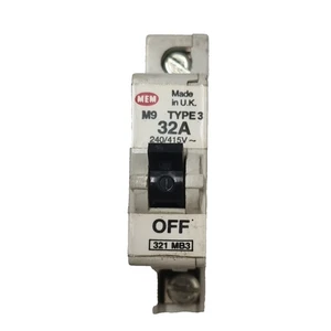 MEM 32A Leitungsschutzschalter 321MB3 Memshield 32 Ampere Typ 3 MCB M9 240V - Bild 1 von 4