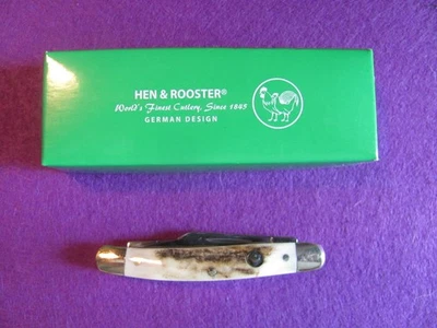 Navaja de bolsillo pequeña ganadera con mango de ciervo y gallo 303-DS Foto 1 de 4