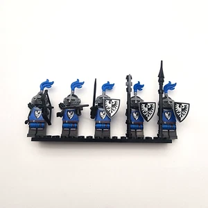 LEGO CASTLE BLACK FALCON 5 PACK/SILVER SHEILDS MINI FIGURE - Picture 1 of 18