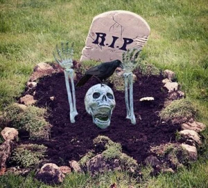 Halloween Knochen Erdspieße Garten Boden Deko Gebeine Skelett Hand Grab - Bild 1 von 5