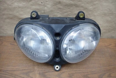 Faro Triumph Trophy 900 2001  Foto 1 de 4