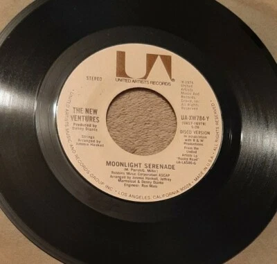 The New Ventures 45 Moonlight Serenade 1976 United Artists UA-XW784-Y ex Foto 1 de 2