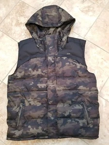 MEN'S LARGE ROCAWEAR WINTER HOODED VEST DARK GREEN CAMOFLAUGE CAMO PUFFER BLACK - Picture 1 of 8