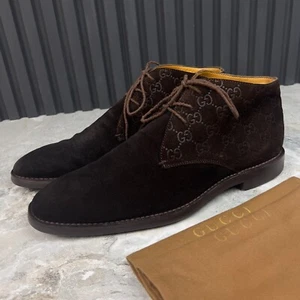 Stivaletti Gucci GG Monogram in rilievo marrone scamosciato 45 euro o 12 US - Foto 1 di 22