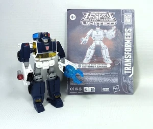 TRANSFORMERS 2024 LEGACY UNITED RESCUE BOTS CHASE DELUXE CLASS 100% COMPLETE - Picture 1 of 12