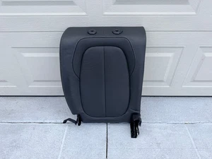 2016 - 2022 BMW X1 F48 Rear Right Side Upper Seat Cushion Black Leather OEM - Foto 1 di 13