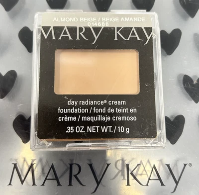 RARE New Mary Kay Day Radiance Cream Foundation Almond Beige Full Size Fast Ship - Image 1 of 2
