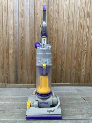 Dyson dc04 upright vacuum cleaner - Image 1 of 4
