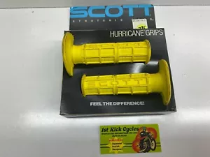 NOS 1990 SCOTT HURRICANE HANDLEBAR GRIPS AHRMA YELLOW RM250 RM MOTOCROSS - Foto 1 di 7
