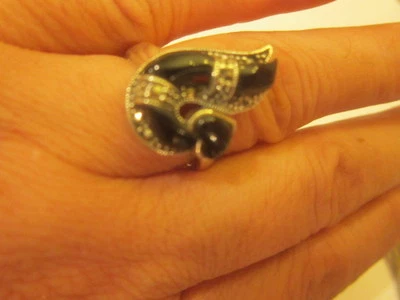 Sterling Silver Black Sapphire Ring 925 silver question mark style size 8 - Image 1 of 2