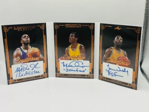 2024 Leaf Ultimate Magic Johnson Michael Cooper James degna scritta automatica /12 - Foto 1 di 3
