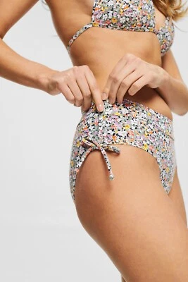 Esprit Mid Waist Brief Floral Green UK 8 BRAND NEW - Image 1 of 4