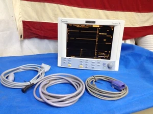 Datascope Passport 2LT Patientenmonitor mit Patientenkabeln - Bild 1 von 11