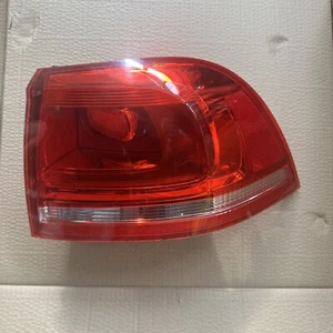 Fanale post VW Touareg 7P destro esterno 7P6945096D originale - Imagen 1 de 5
