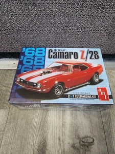 AMT 1968 Camaro Z/28 Plastic Model Car Kit 1/25 Scale Sealed NIB - Picture 1 of 14