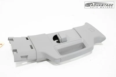 Chevrolet Silverado 2500 HD 2019 lado derecho pilar B moldura superior cubierta panel OEM Foto 1 de 4