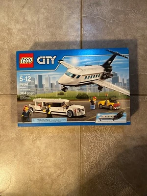 LEGO CITY: Airport VIP Service (60102) - Image 1 of 3