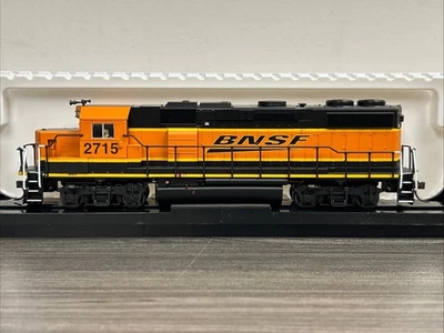 Atlas Trainman Gold HO #10001784 GP39-2 Locomotive BNSF #2715 DCC/Snd NOS - CC - Image 1 of 4