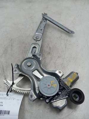 12-15 TOYOTA PRIUS TWO 1.8L FWD AT DRIVER SIDE FRONT WINDOW REGULATOR  - Image 1 of 4