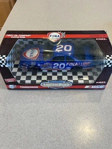 ERTL American Muscle Fina Bobby Hamilton Ford Thunderbird #20 Die Cast 1/18 LTD - Picture 1 of 9