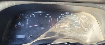 2001 Ram 1500 OE 速度计集群 114K 英里道奇 — 第 1/4 张图片