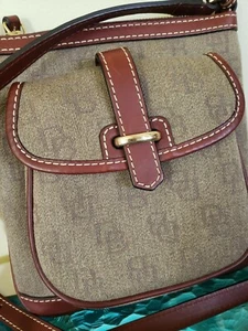 DOONEY and BOURKE Shoulder Bag PURSE Canvas Leather Tan Logo  Excellent - Picture 1 of 12