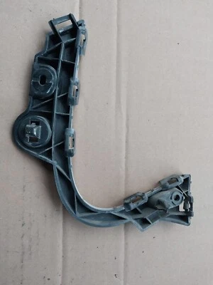 2010-2019 Lincoln MKT OEM Right Rear Bumper Mount Bracket Guide AE9Z-17D942-A Foto 1 de 2