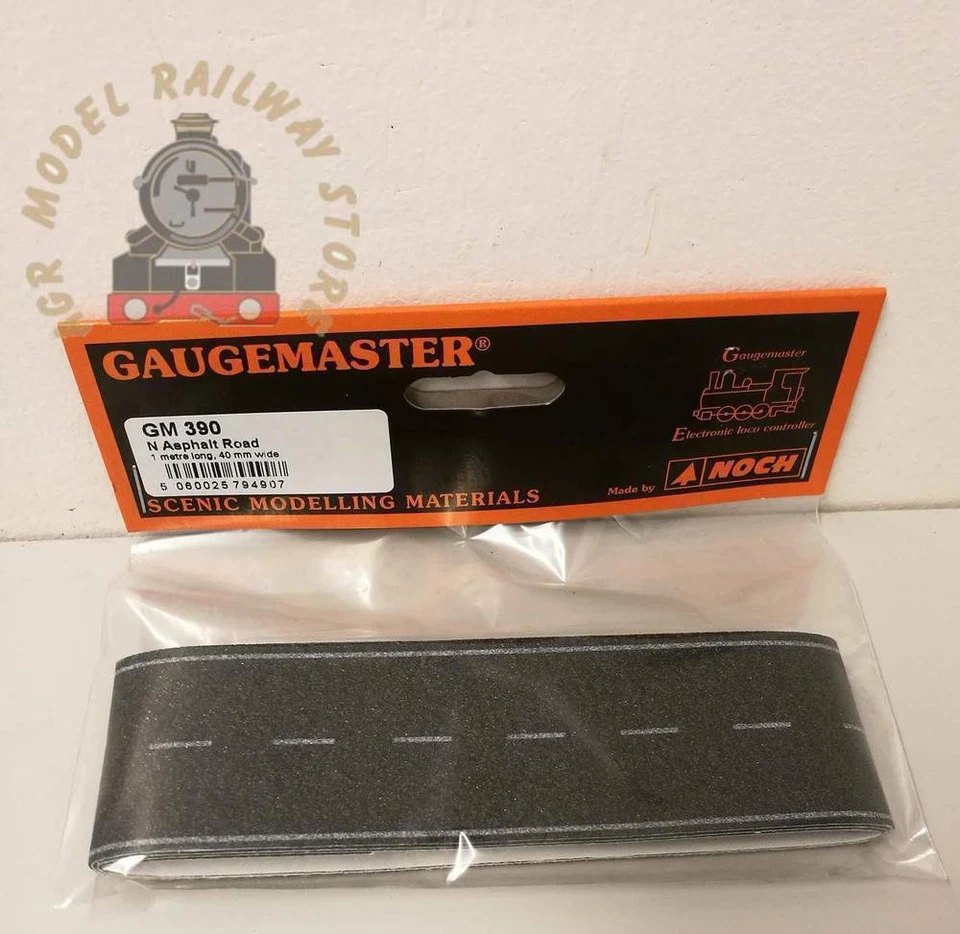 Gaugemaster GM390  N 40mm Wide Tarmac Road (1m) - Image 1 of 1