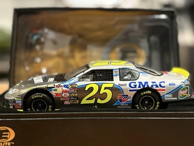 Brian Vickers #25 GMAC / HMS 20th Anniversary 2004 Monte Carlo Elite 1of288 - Image 1 of 4